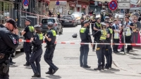 Meglttek egy baltval s kzigrnttal fenyegetz frfit (vide)