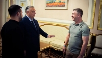 A Fradi volt edzjvel is sszefutott Orbn Viktor Kijevben (vide)