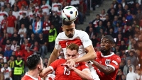 Az Eb legnagyobb vdse s szurkoli botrny a trk-osztrk meccsen