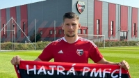 Visszatrt a kkemny bekk a PMFC-hez