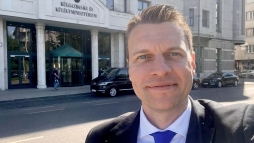 Menczer Tamás: az