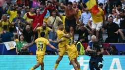 Kegyetlenül kiütötték a románok az ukránokat