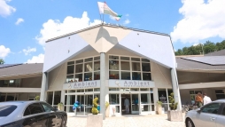 A szálloda-beruházás a nagyívű fejlődés szimbóluma lehet