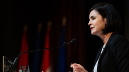 A csfos vlasztsi kudarc utn lemondott Kunhalmi gnes