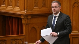 Orbn Balzs: lltsuk fel a padlrl az unit!