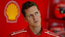 Tbb milli eurval zsaroltk meg Michael Schumacher csaldjt