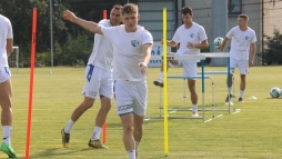 Csapata irnytsa al akarja vonni a meccseket az j mislenyi edz