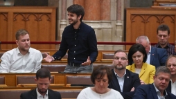 jabb jellt jelentkezett be a Momentum vezetsre