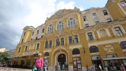 Meghosszabbtottk a Zsolnay rksgkezel Nonprofit Kft. gyvezetjnek mandtumt