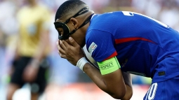 Nem volt gyztese a francia-lengyel bntetprbajnak