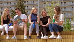 Sorrendmdosts: trtsmentes koli, glyapnz is vrja a pcsi orvosisokat s gygyszerszeket