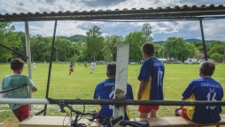 Fergeteges hangulat vrhat a drvaszabolcsi fociplyn