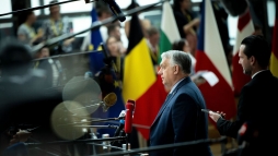 Haznk jlius elsejtl ltja el az uni soros elnki posztjt