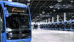 Zldebb Koml: ht elektromos buszt llthat forgalomba a Volnbusz a baranyai vrosban