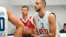 Montenegri vlogatott centerrel erst a Pcs