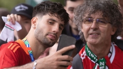 Nem mindennapi helyen bukkant fel Szoboszlai Dominik