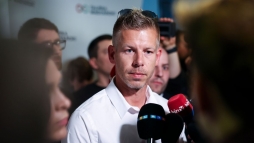 Mr megint lebukott Magyar Pter