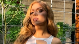 Tolvai Reni egszen egyedi mdon hvta fel a figyelmet a mellbimbjra