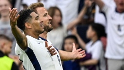 Kt villans elg volt a radsban Anglinak