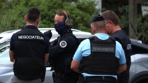 A francia rendrsg elfogta a zsinagga elleni mernylet gyanstottjt