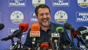 Matteo Salvini kzs megmozdulsra szltotta fel az olaszokat s eurpaiakat a hatrok vdelmben