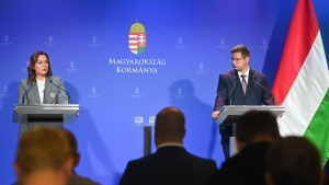 Gulys Gergely: hrom ven t garantltan nnnek a brek, t szzalkban maximalizljk a lakshitelek kamatt (l)