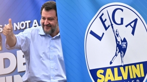 A hatrok vdelmben: utcra vonulnak Matteo Salvini tmogati