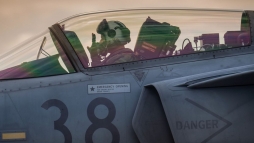 Gripenektl lesz hangos az g tbb magyar vrosban is